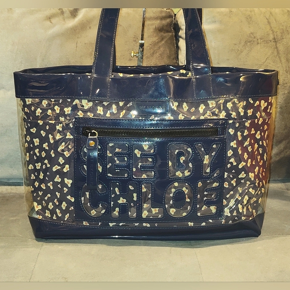 SEE BY CHOLE NAVY BLUE & CLEAR PVC BEACH TOTE WITH REMOVABLE DRAWSTRING BAG